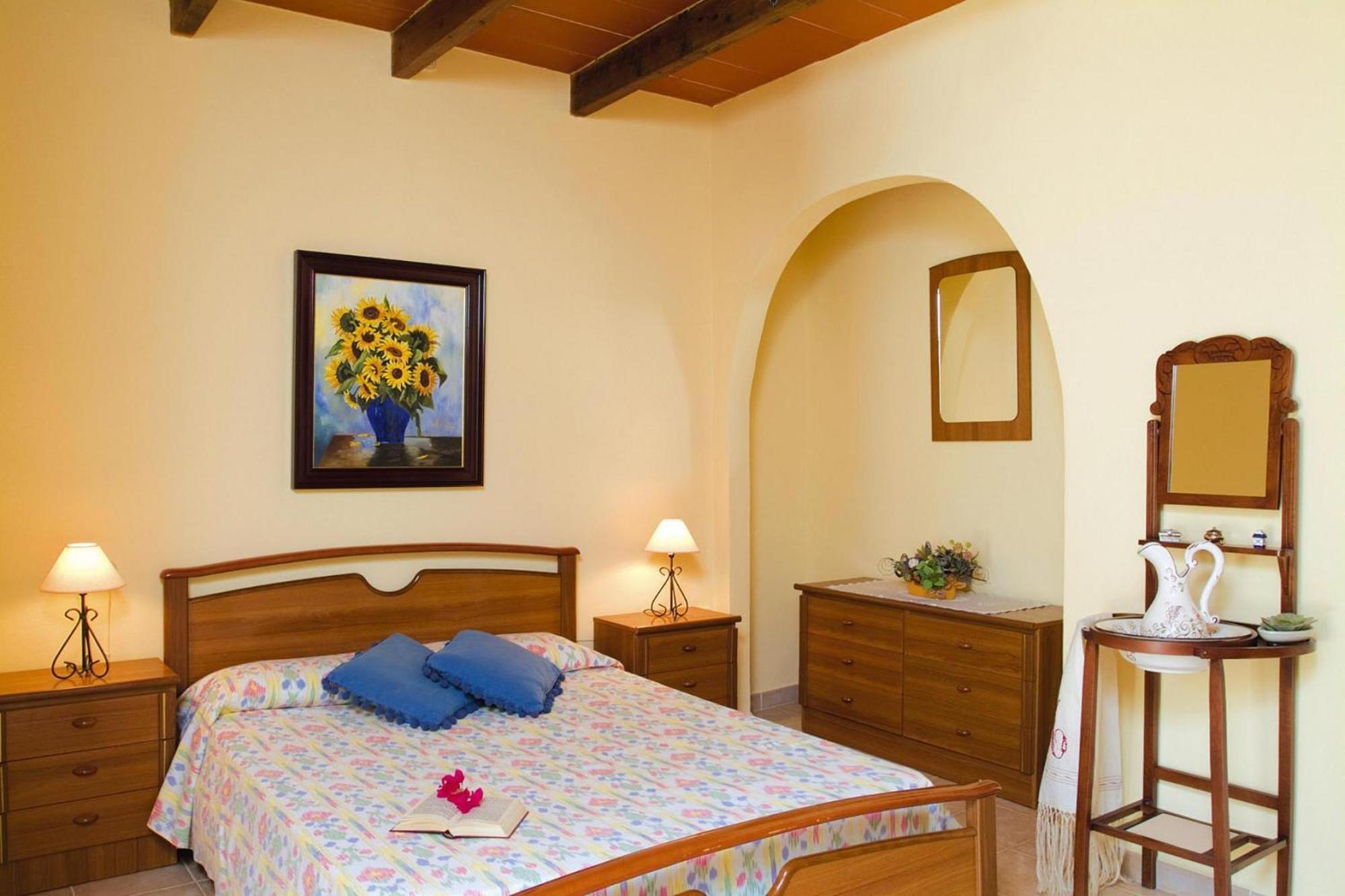 Holiday Home In Santa Margalida With Terrace Exterior foto